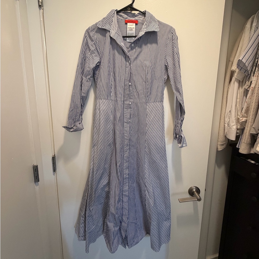 Max & Co. Blue and White Striped Long Sleeve Dress